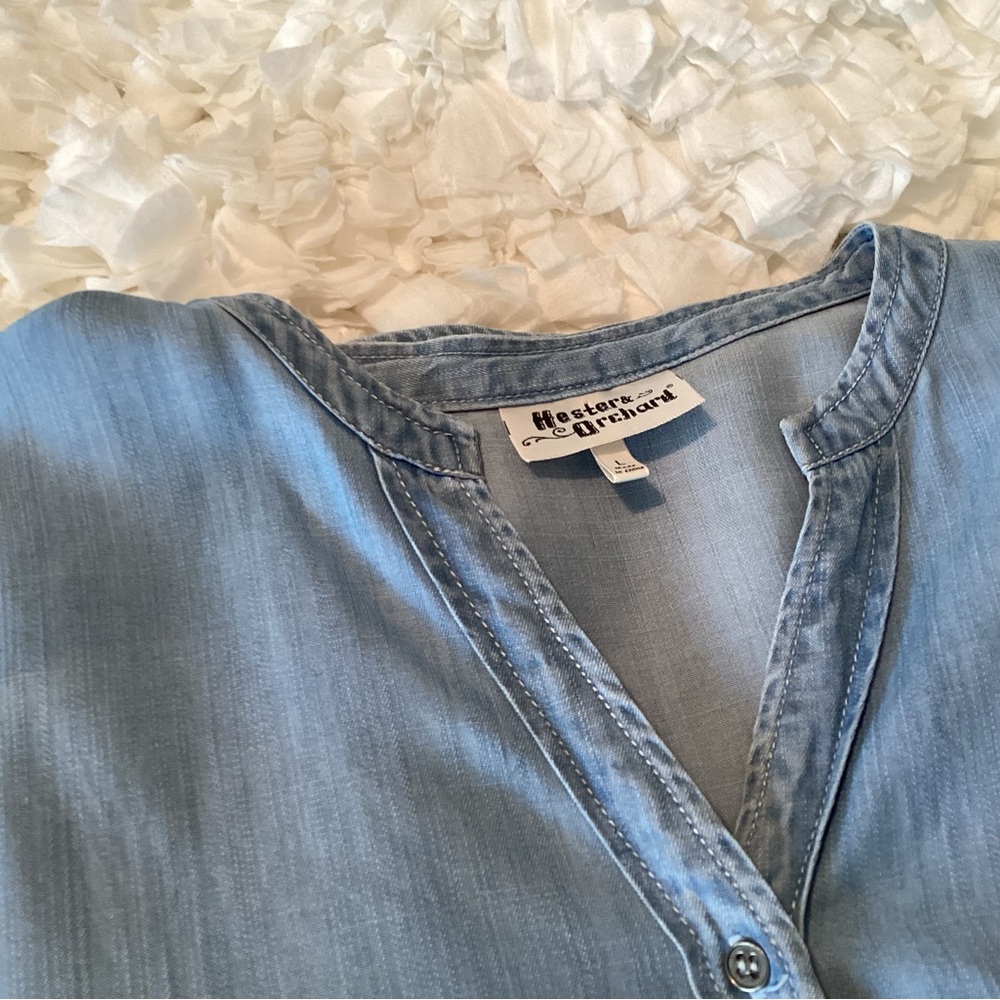 Hester & Orchard Light Blue Denim Top - Picture 3 of 5